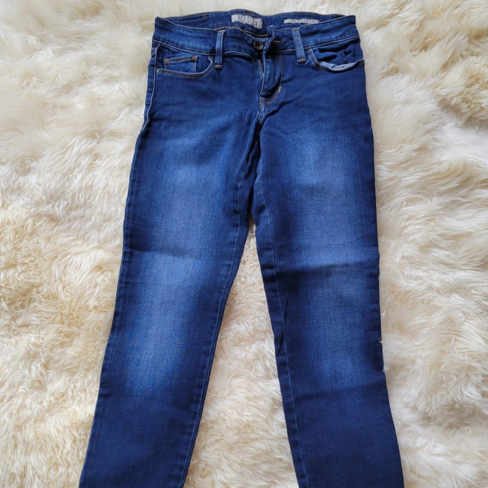 Guess Power Skinny Low waist 26/ inseam 26.5